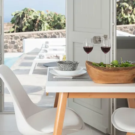 Aparthotel White Orchid Luxury Messaria (Santorini)