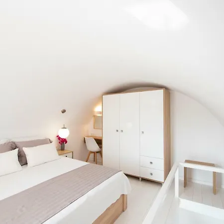 White Orchid Luxury 5*