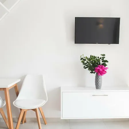Aparthotel White Orchid Luxury Messaria (Santorini)