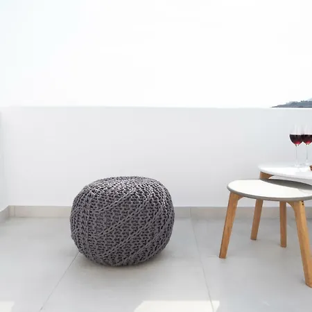 White Orchid Luxury 5* Messaria (Santorini)