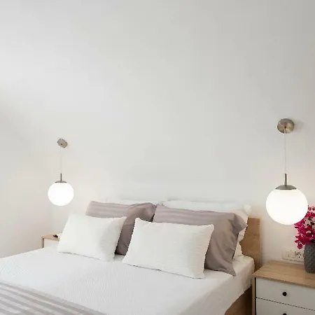 White Orchid Boutique Апарт-отель